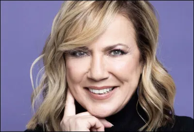 Natacha Amal joue un des rôles principaux dans quelle série policière ?