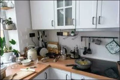 Dans les outils de cuisine, le fusil est utilisé pour...