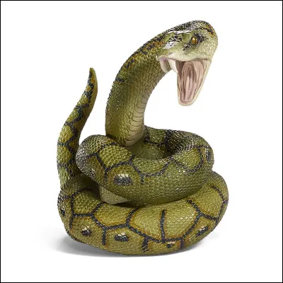 Qui détruit le dernier Horcruxe (Naguini) ?