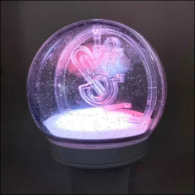 Quel est le groupe de ce lightstick ?