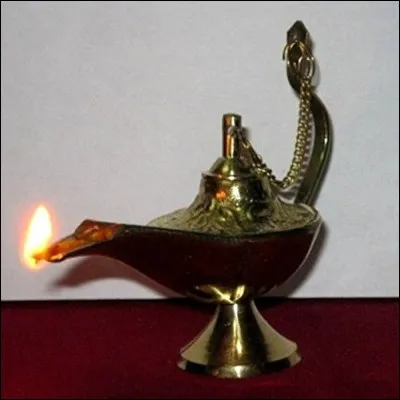 Une bien belle lampe. Quel est le 1er vu d'Aladin ?