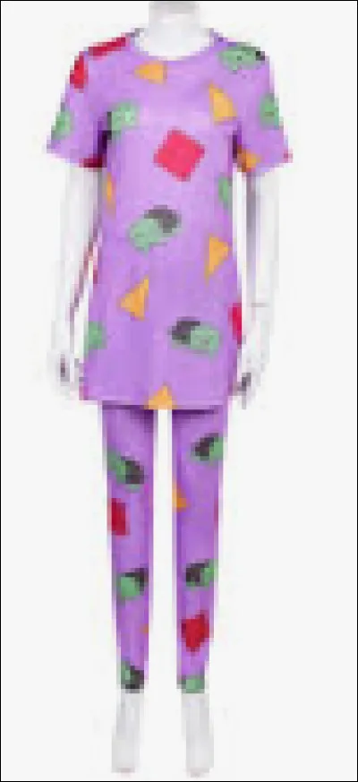 À qui est cette tenue ?