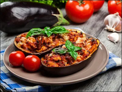 De quel pays les aubergines à la bonifacienne sont-elles une spécialité ?