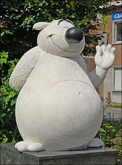 Quel animal est Cubitus doté d'un sérieux embonpoint ?