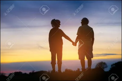 Aimez-vous quand les personnages se tournent autour ?