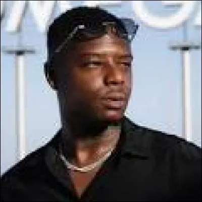 Qui est ce chanteur ?