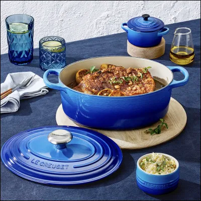 Quelle est la spécialité de l'entreprise franco-belge Le Creuset ?