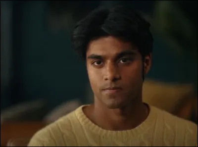 Voici Gat. Dans quelle série, disponible sur Prime Video, joue-il un rôle important ?