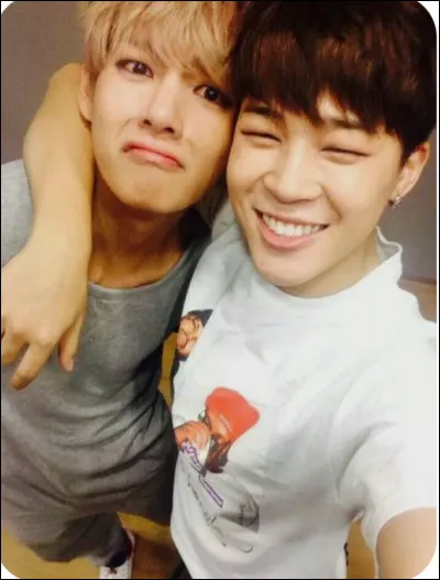 Qui a le même âge que lui ?