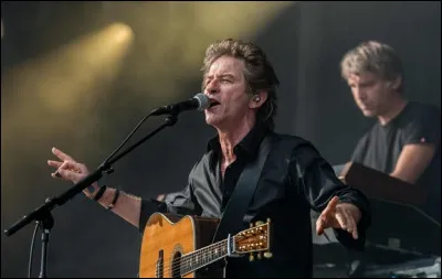 "Elle descendait de la montagne
Sur un chariot chargé de paille
Sur un chariot chargé de foin"..
Quel est le titre de cette chanson de Hubert Félix Thiefaine ?