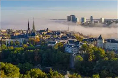 La capitale du Luxembourg est la ville du Luxembourg.
