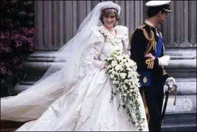 A quel âge Diana est-elle décédée ?