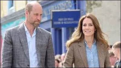 En quelle année s'est-il installé en colocation, faisant alors la connaissance de Catherine ?