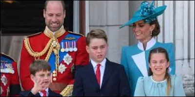 De combien d'enfants est-elle la mère ?