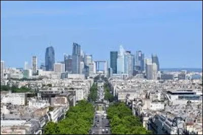 En matière de construction, une tour est un IGH, ce qui signifie :