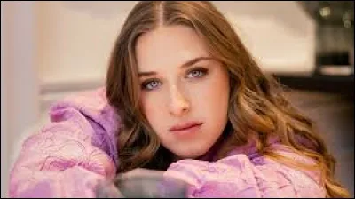 A quelle saison de "Star Academy" a-t-elle participé ?