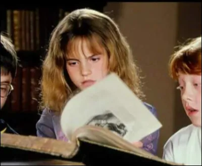Quel âge avait-elle quand elle a interprété Hermione Granger dans la saga 'Harry Potter' ?
