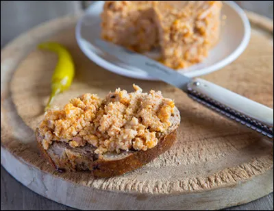 Quel est le nom de cette spécialité culinaire du Sud-Ouest, des rillettes de canard ou de porc ?