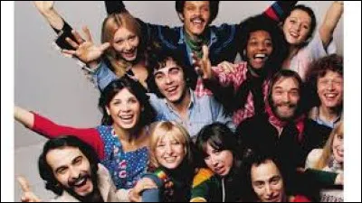 Quel chanteur a form&eacute; le groupe Big Bazar en 1972 ?