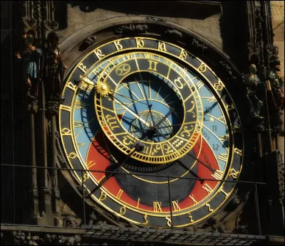 L'horloge astronomique de Prague est la plus vieille du monde encore en fonctionnement.