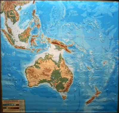 Quel continent est majoritairement composé dÉtats insulaires ?