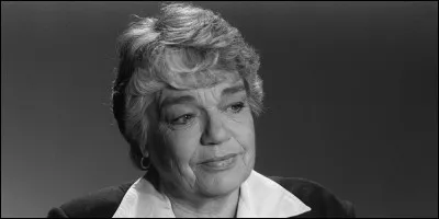 Dans combien de films a joué Simone Signoret ?