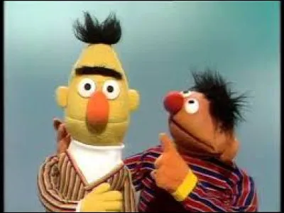 Comment s'appelle l'émission de télévision pour enfants, diffusée entre 1978 et 1982 sur TF1 et dans laquelle apparaissent les personnages Toccata et Mordicus, ainsi qu'Ernest et Bart ?