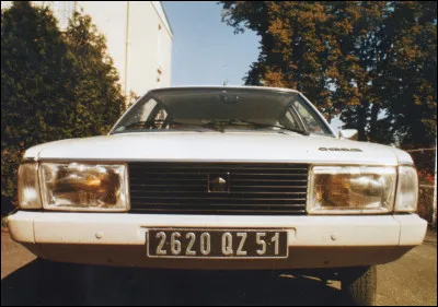 Quel est le nom de ce modèle produit par Simca-Chrysler de 1975 à 1979 ?