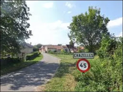 Ancienne commune de l'arrondissement de Lons-le-Saunier, Chazelles se situe dans le département ...