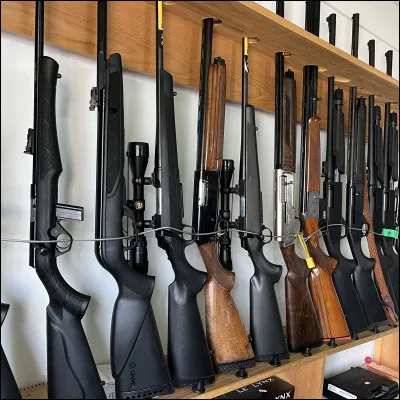 Quelle arme choisis-tu ?