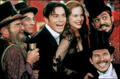 Quel cabaret parisien a fait l'objet d'un film avec Nicole Kidman en 2001 ?