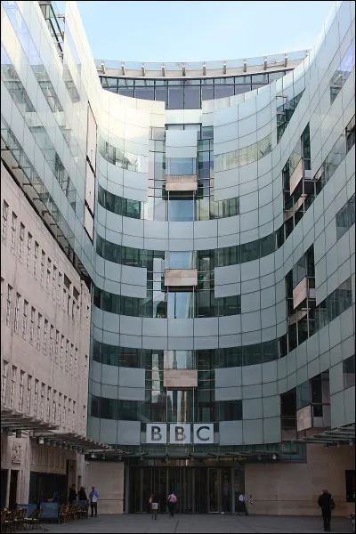 Quand est née la BBC en Grande-Bretagne ?