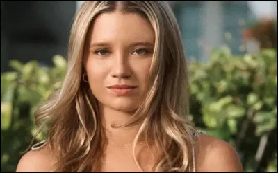 Comment s'appelle la meilleure amie de Belly ?