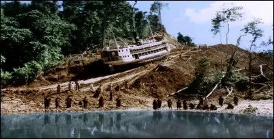 "Fitzcarraldo" est le titre d'un film joué par Klaus Kinski.