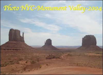 Dans quel État est situé le site naturel de Monument Valley ?
