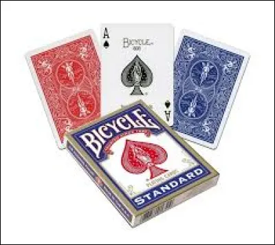 Combien faut-il de cartes pour jouer au jeu du "kilo de merde" ?