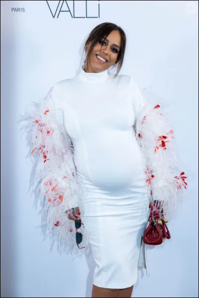 Comment s'appelle la chanson chantée par Amel Bent et Hatik ?