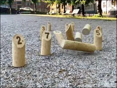 De combien de quilles se compose le jeu du mölkky ?