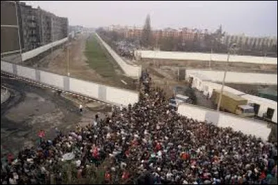 Jusqu'en quelle année a existé la République démocratique allemande (RDA) ?