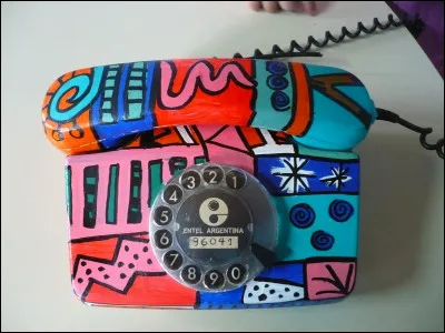 Dans le film de Spielberg, quelle est cette réplique culte de E.T, l'extra-terrestre ?