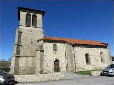 Voici l'église Saint-André, à Jullianges. Village Altiligérien, il se situe en région ...