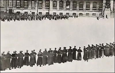 Quel évènement marque le début de la Révolution de 1905 en Russie ?