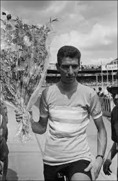 En 1964, ce sont deux futurs vainqueurs du Tour de France, alors âgés de 22 et 23 ans, qui prennent les deux premières places : il s'agit de ...