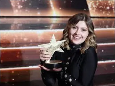 La chanteuse Marine a remporté la "Star Academy" en 2025.