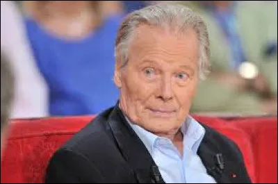 Jean Piat (1924-2018) est un acteur et écrivain. En 1972, quel rôle interprète-t-il dans l'adaptation télévisée les ''Rois maudits'' de Maurice Druon ?