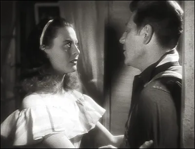 Quelle actrice donne la r&eacute;plique &agrave; Jean Gabin dans le film "Le R&eacute;cif de corail", sorti en 1939 ?