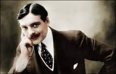 Qui est ce cinéaste français, réalisateur du film parodique ''L'Étroit Mousquetaire'' ?