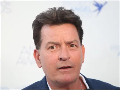 Qui est cet acteur américain qui joue le rôle d'Aramis dans le film de1993 ''Les Trois Mousquetaires'' ?