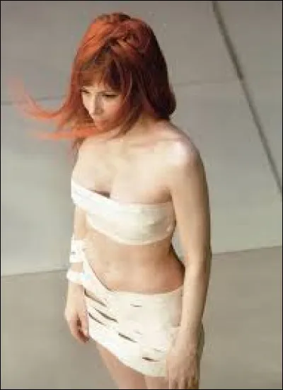 Quelle chanteuse n'a pas peur de se mettre nue dans certains de ses clips ?