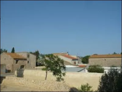 Ancienne commune Catalane, Garrieux se situe dans l'ancienne région ...